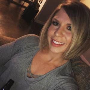 Meet your Posher, Abby